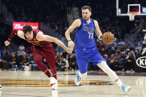 NBA: „Mavericks“ – „Cavaliers“