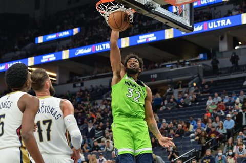 „Pelicans“ – „Timberwolves“