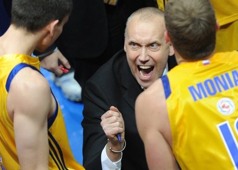 Rimas Kurtinaitis minutės pertraukėlės metu