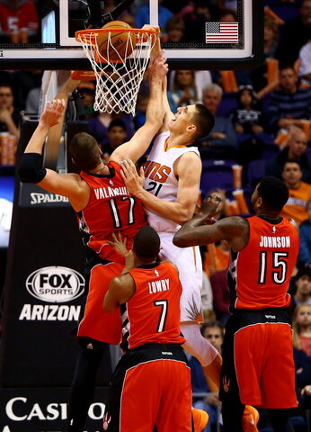 NBA: „Suns“ – „Raptors“