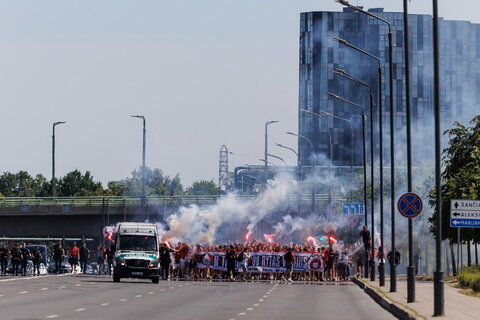  „Žalgirio“ ir „Ryto“ sirgalių eisenos
