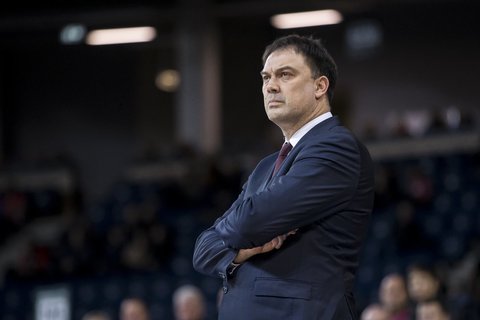 „Lietkabelis“ – „Wolves“