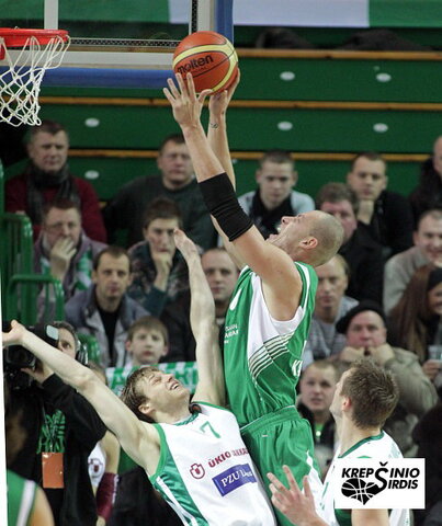 Unics komandos ataka
