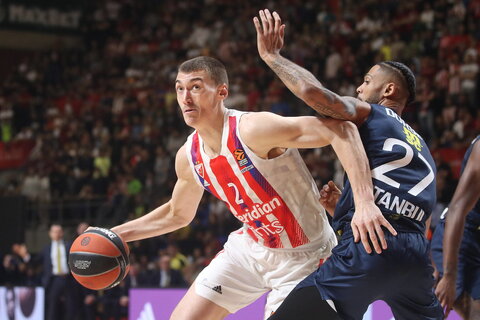 „Crvena Zvezda“ – „Fenerbahče“