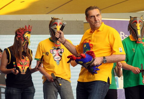 Demonstruojama Eurobasket 2011 atributika