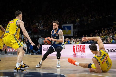 ALBA – „Fenerbahče“