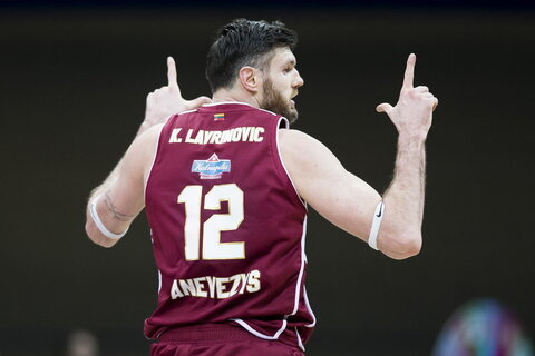 Kšištofas Lavrinovičius