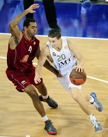 Jaycee Carrollo prasiveržimas