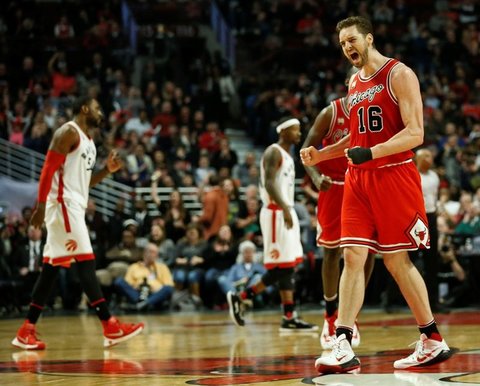 NBA: „Bulls“ – „Raptors“