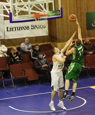 Modestas Šilalė atakuoja Kėdainių Nevėžio krepšį