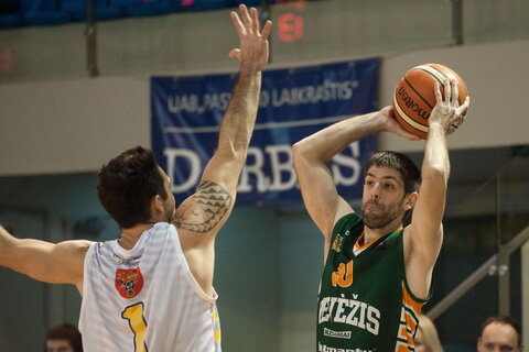 LKL: „Pieno žvaigždės“ – „Nevėžis“