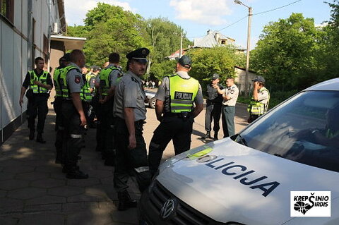 Policija prižiūri tvarką