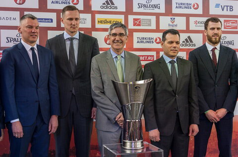 Finalinio ketverto spaudos konferencija