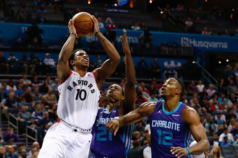 NBA: „Hornets“ – „Raptors“ 