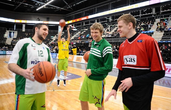 Kuzminskas, Orelikas ir Bendžius