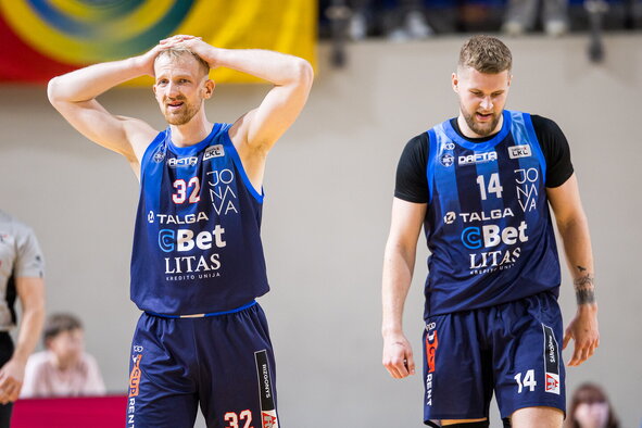 Blyzniukas, Pleikys