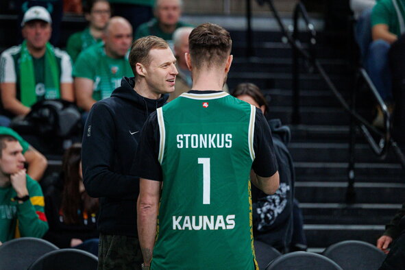 Pocius, Stonkus