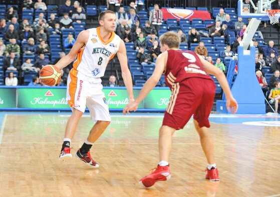 Leonavičius