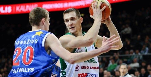 Jankūnas bando įveikti Bendžiaus gynybą