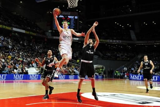 Pociaus skrydis link krepšio