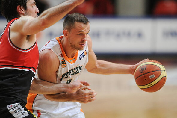 Leonavičius
