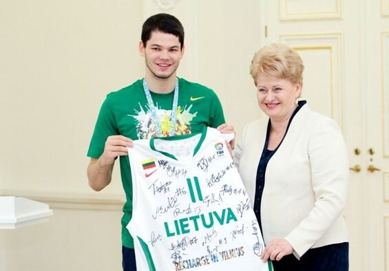 Čižauskas ir prezidentė