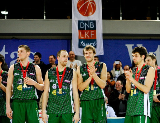 Urbutis, Milaknis, Valeika, Ivanauskas