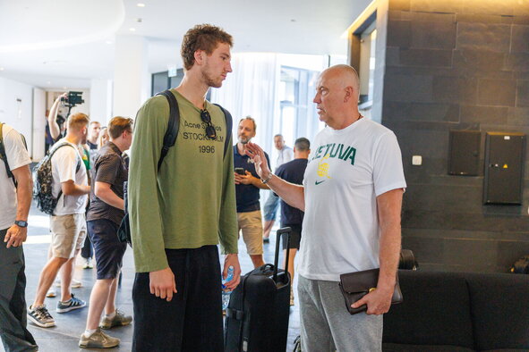Buzelis, Kurtinaitis