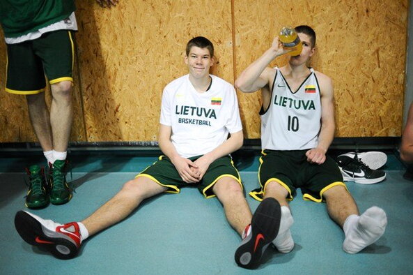 Jaunimo (u20) rinktinė - Čekijos jaunimo (u20 rinktinė)