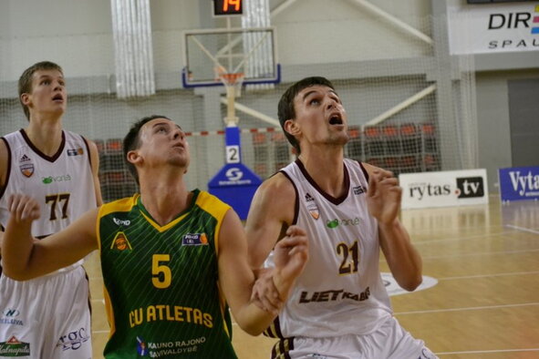 Vingelis ir Kazonas