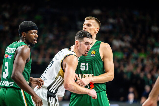 De Colo, Butkevičius