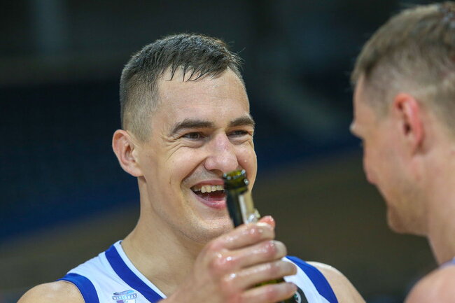 Galdikas