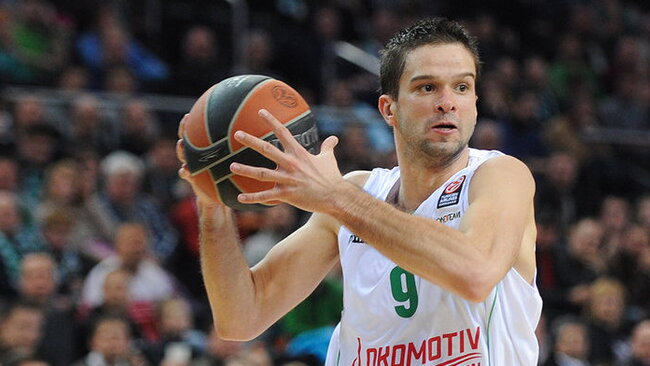 „Žalgiris“ priminė M.Kalniečiui šlovingas akimirkas Kauno klube (Fotodiena.lt)