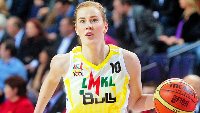 E.Šikšniūtė žais Utenos klube (Foto: Augustas Didžgalvis)