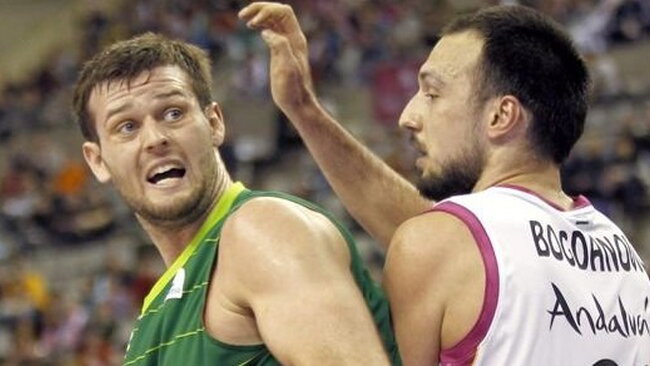 Ne kartą prieš Malagos klubą žaidęs L.Bogdanovičius pats gali užsivilkti „Unicaja“ marškinėlius (Scanpix)
