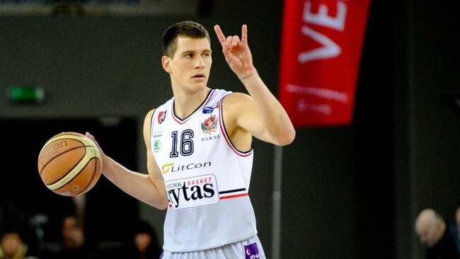 N.Nedovičiaus svajonė praverti NBA duris gali išsipildyti jau šiemet (Fotodiena.lt)