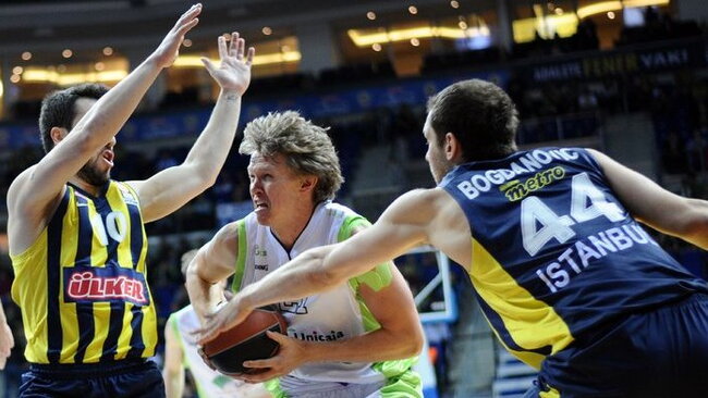 M.Kuzminskas rungtyniavo naudingai (Scanpix nuotr.)