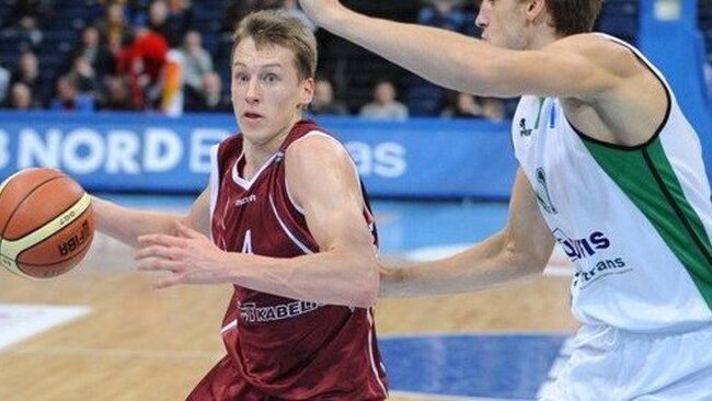 K.Vecvagaras LKL pirmenybėse rinkdavo 5,9 taško (Fotodiena.lt)