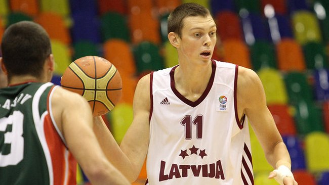 Jaunasis latvis mėgins laimę NBA naujokų biržoje (FIBA Europe nuotr.)