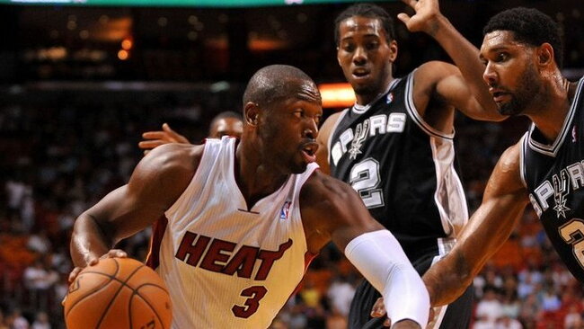 D.Wade'as buvo sunkiai sulaikomas (Scanpix nuotr.)