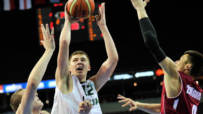 Lietuviams nepavyko peržengti „braliukų“ barjero (FIBA Europe nuotr.)