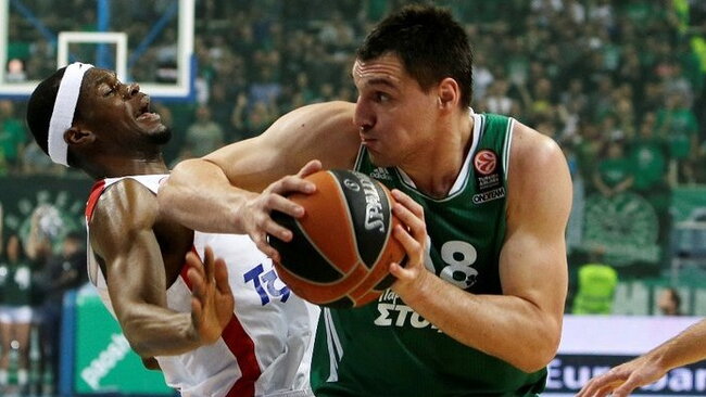 J.Mačiulis sužaidė dar vienas puikias rungtynes „Panathinaikos“ (Scanpix nuotr.)