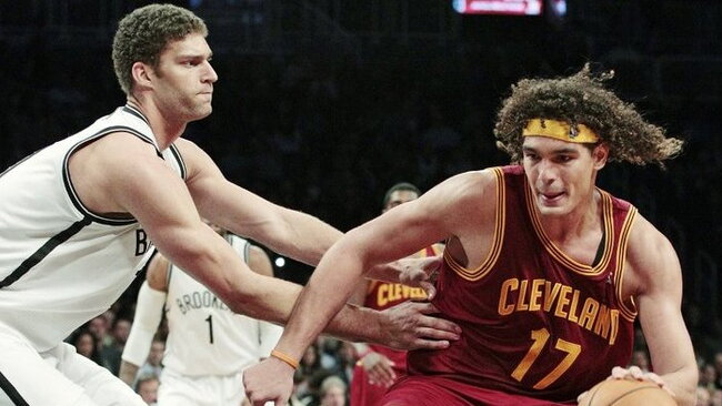 A.Varejao (dešinėje) dalyvaus pasaulio čempionate (Scanpix)