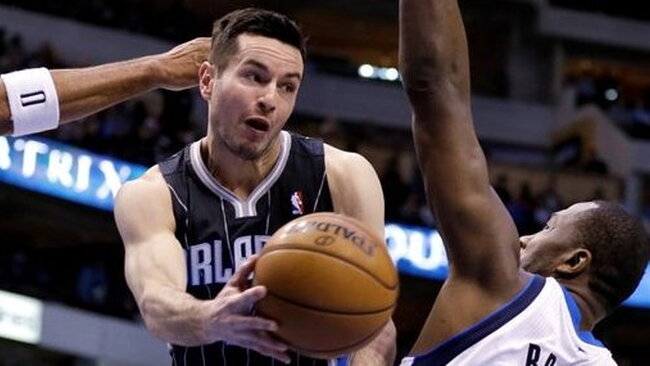 Garsiausiu iškeistu žaidėju NBA apžvalgininkai išrinko J.J.Redicką (Scanpix)