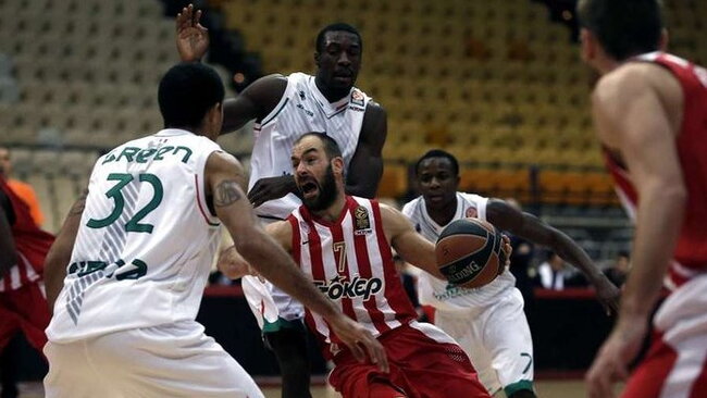 V.Spanoulis lemiamais momentais vėl ėmėsi lyderio vaidmens (Scanpix)