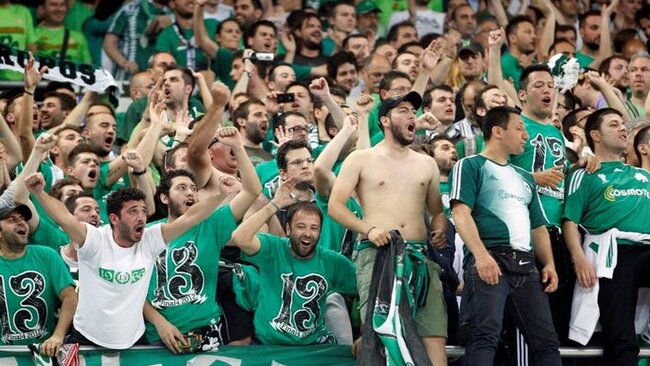 „Panathinaikos“ sirgaliai užtraukė didelę baudą savo klubui (Scanpix nuotr.) 
