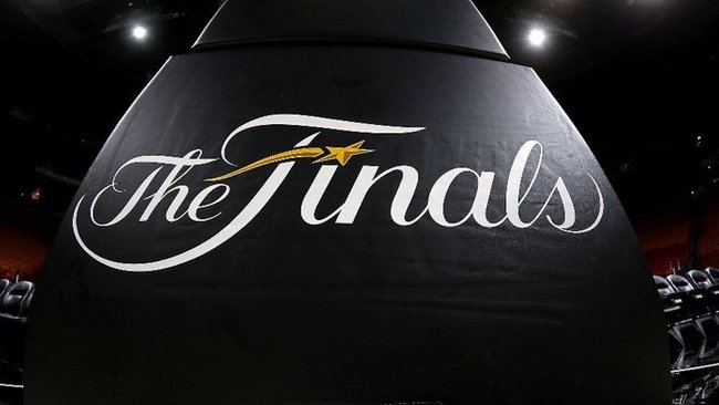 NBA finalas startuoja jau naktį iš ketvirtadienio į penktadienį (Scanpix)