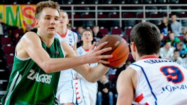 V.Kariniauskas vedė į priekį VDU ekipą (Dmitrijus Radlinskas, Fotodiena.lt)