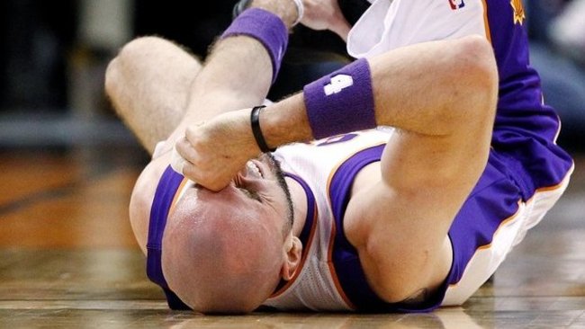 Krepšininkas kovą patyrė traumą (Scanpix nuotr.)