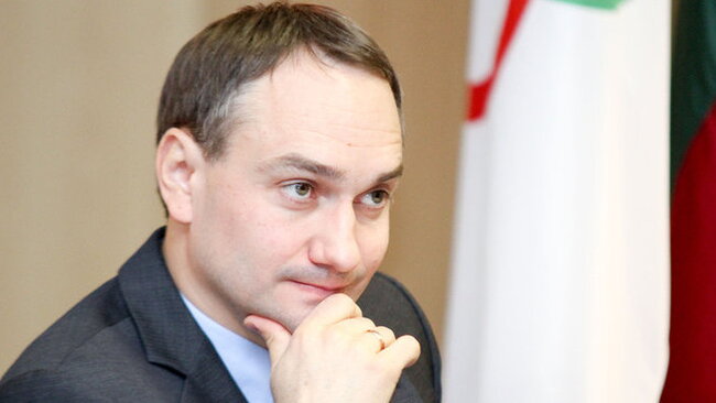 M.Balčiūnas stebėjo sutarties sudarymo ceremoniją (Dmitrijus Radlinskas, Fotodiena.lt)